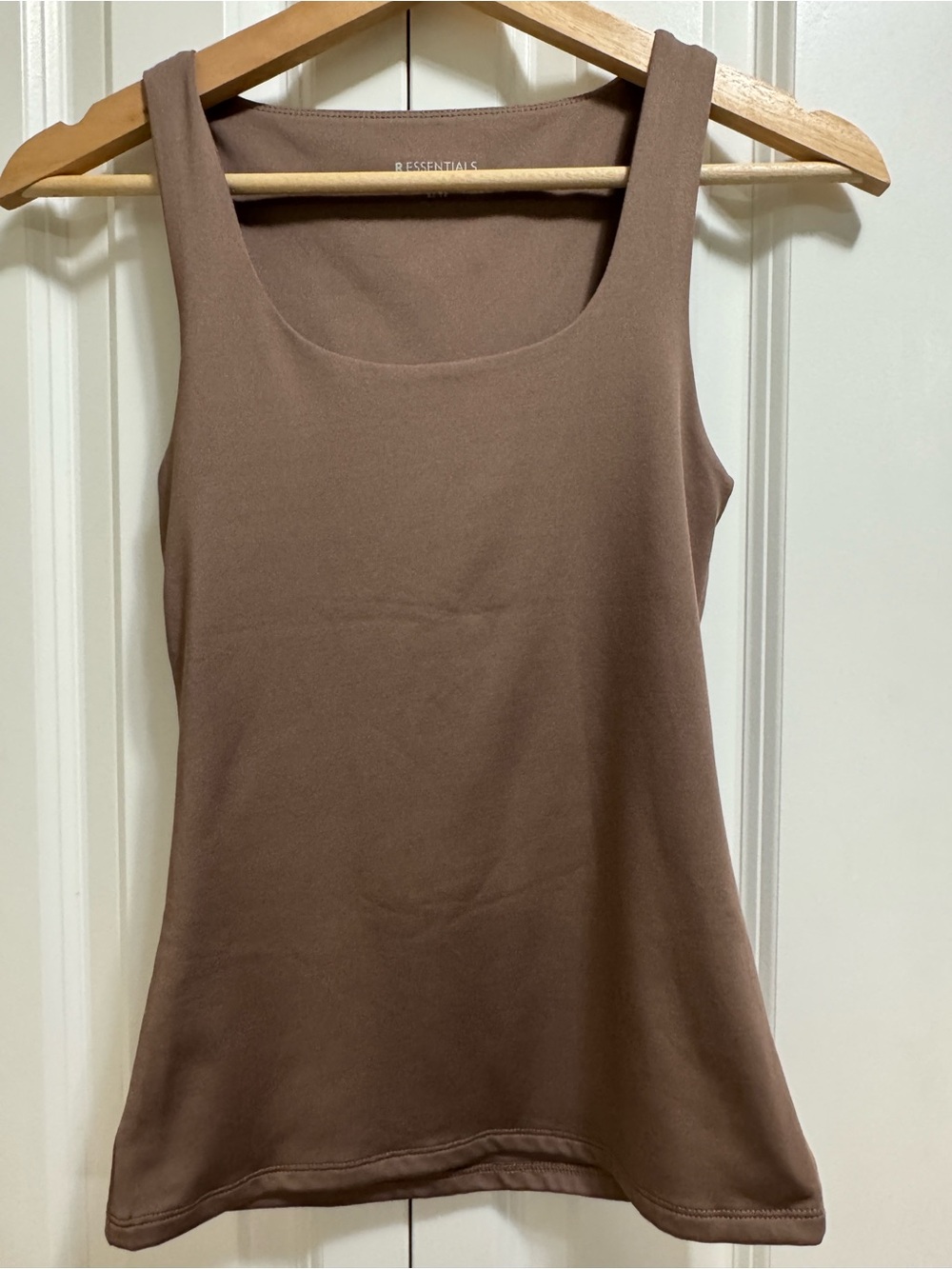 Reitmans Essentials Double Lined Square-Neck Tank Top Brown XS